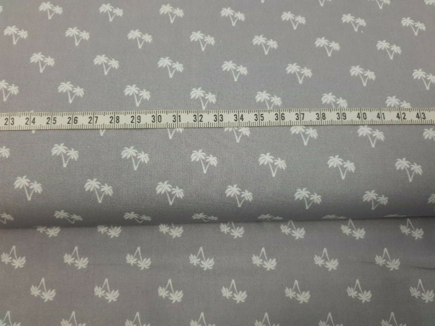 Baumwollstoff Swafing Toni Palmen in grau ab 20 cm