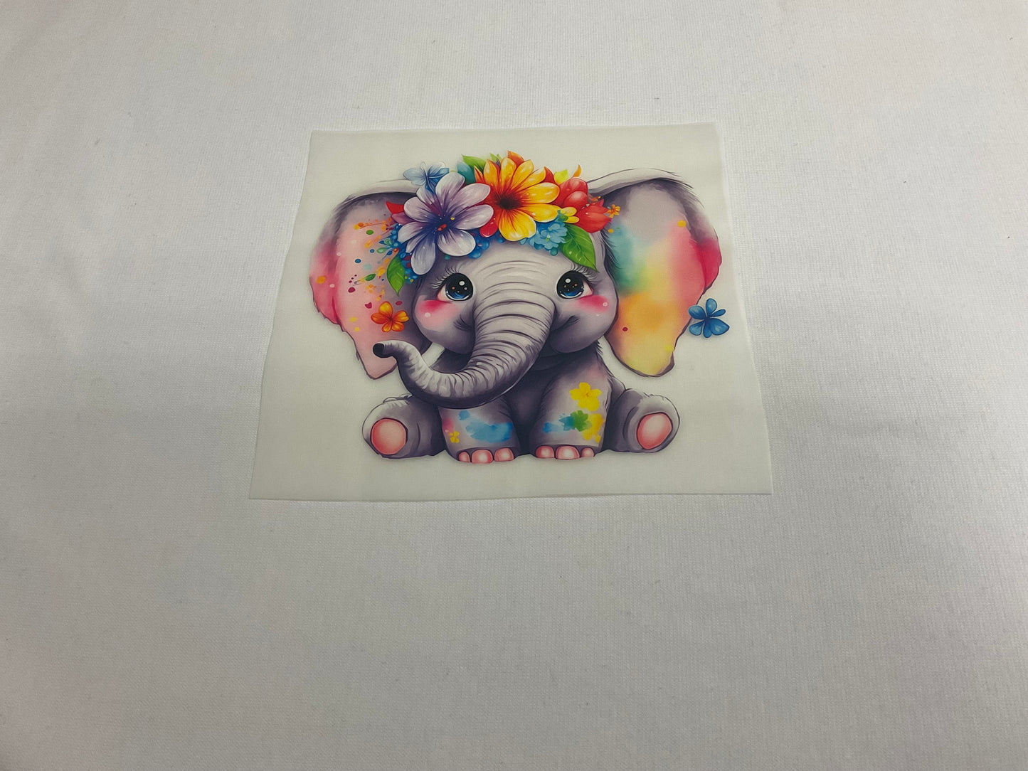 Bügelbild Bunter Elefant  15cm x 14cm (Breite x Höhe )