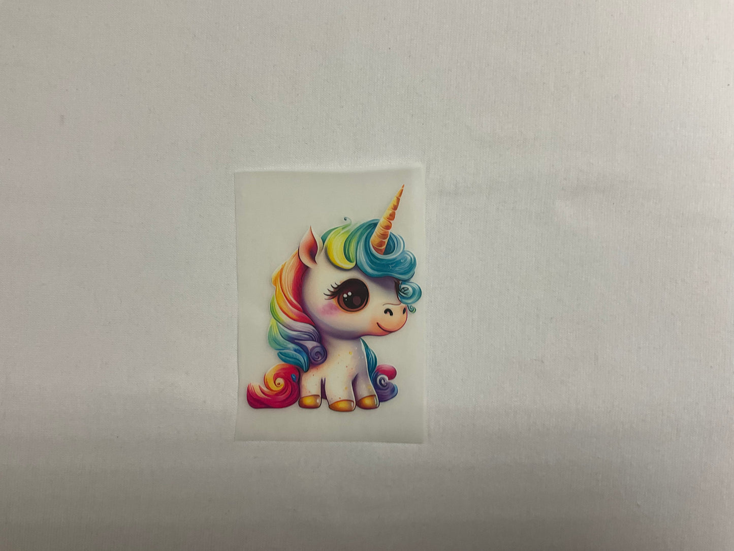 Bügelbild seitlich stehendes Einhorn Weiß, Gold  6cm x 8cm (Breite x Höhe )