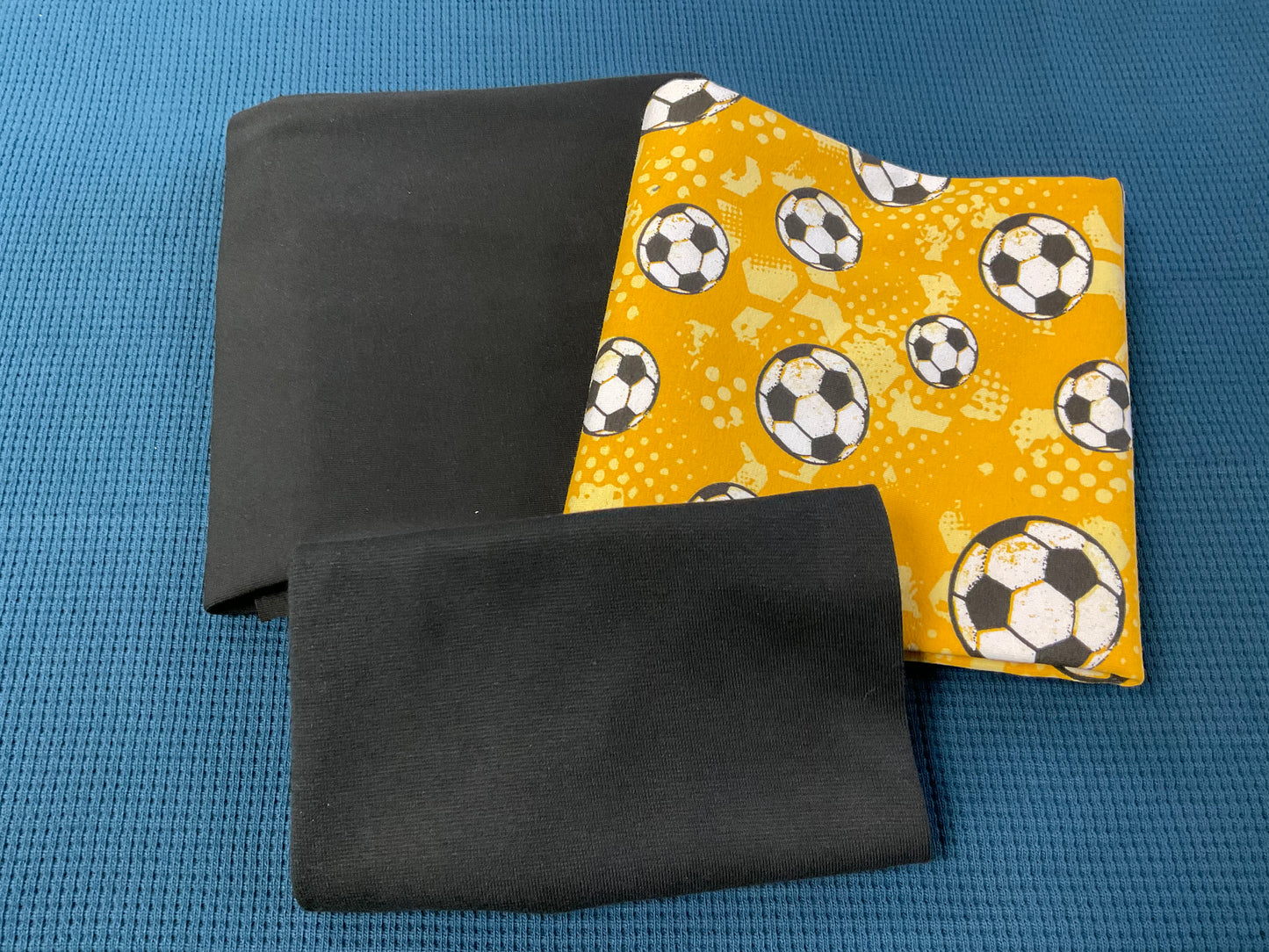 Stoffpaket Fußball gelb